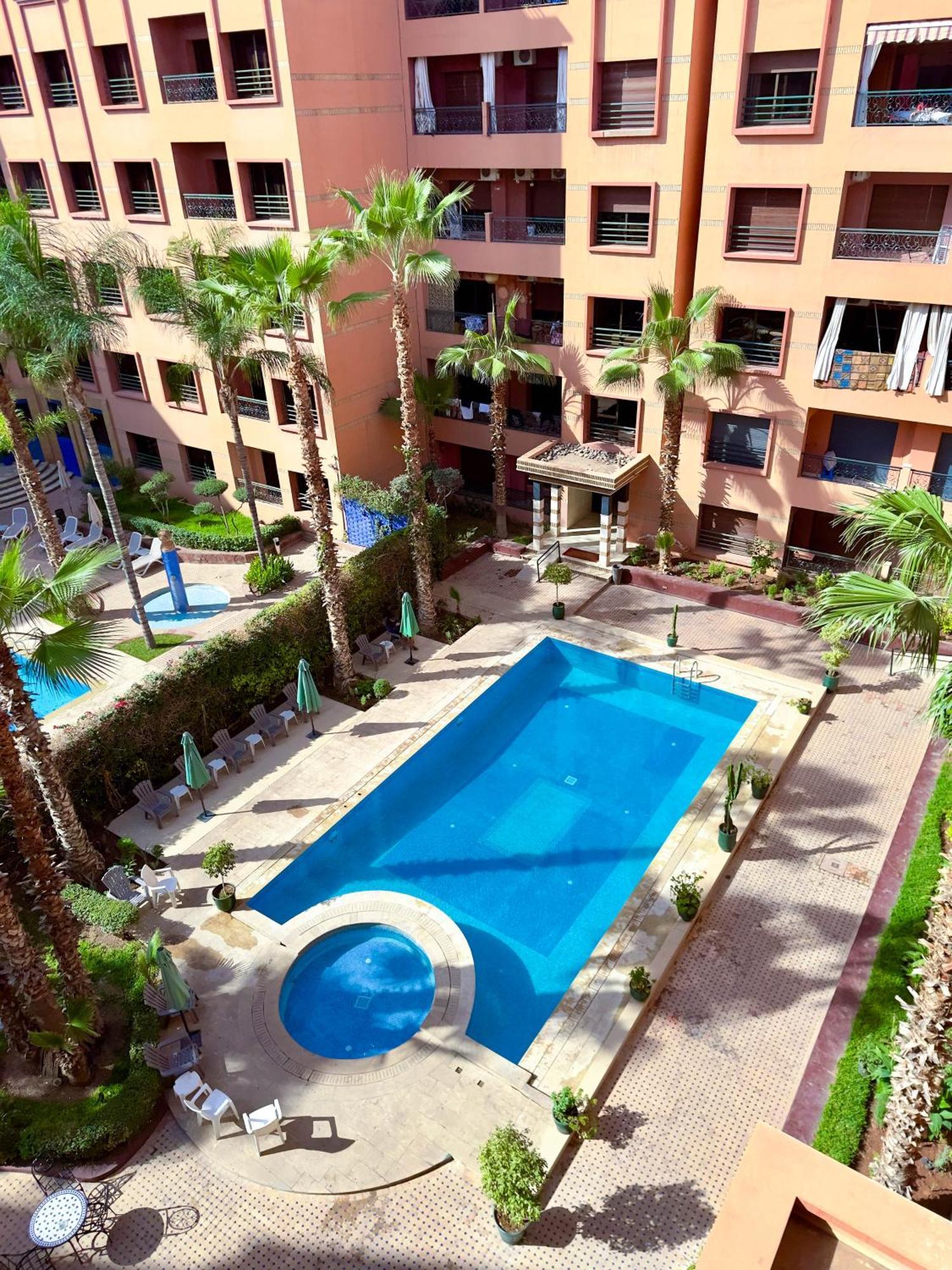 Top Location, Neuf, Piscine & Comfort Marrakesh Exterior photo