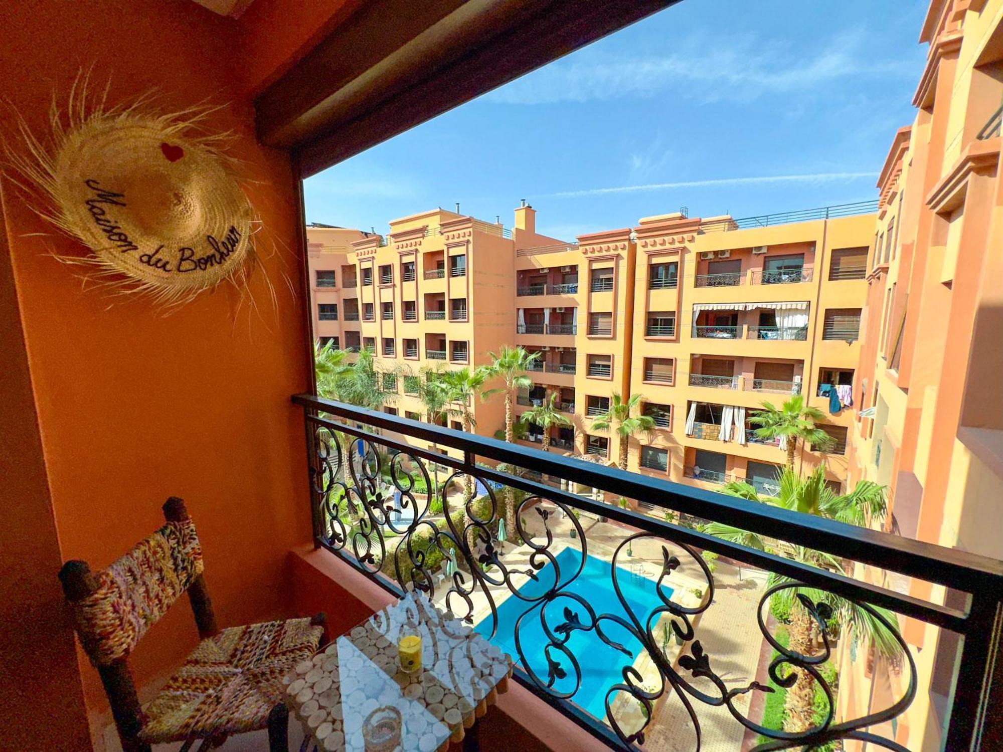 Top Location, Neuf, Piscine & Comfort Marrakesh Exterior photo