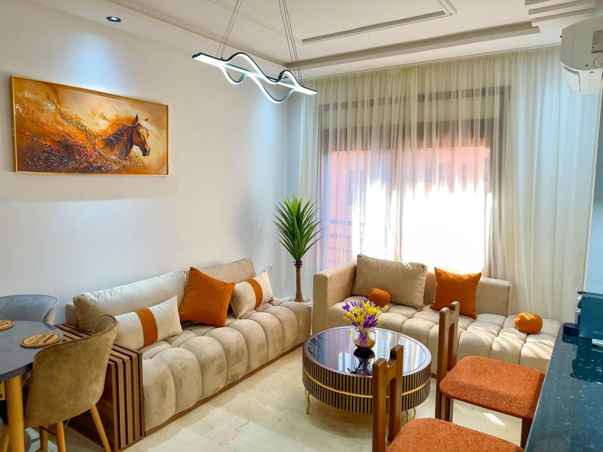 Top Location, Neuf, Piscine & Comfort Marrakesh Exterior photo